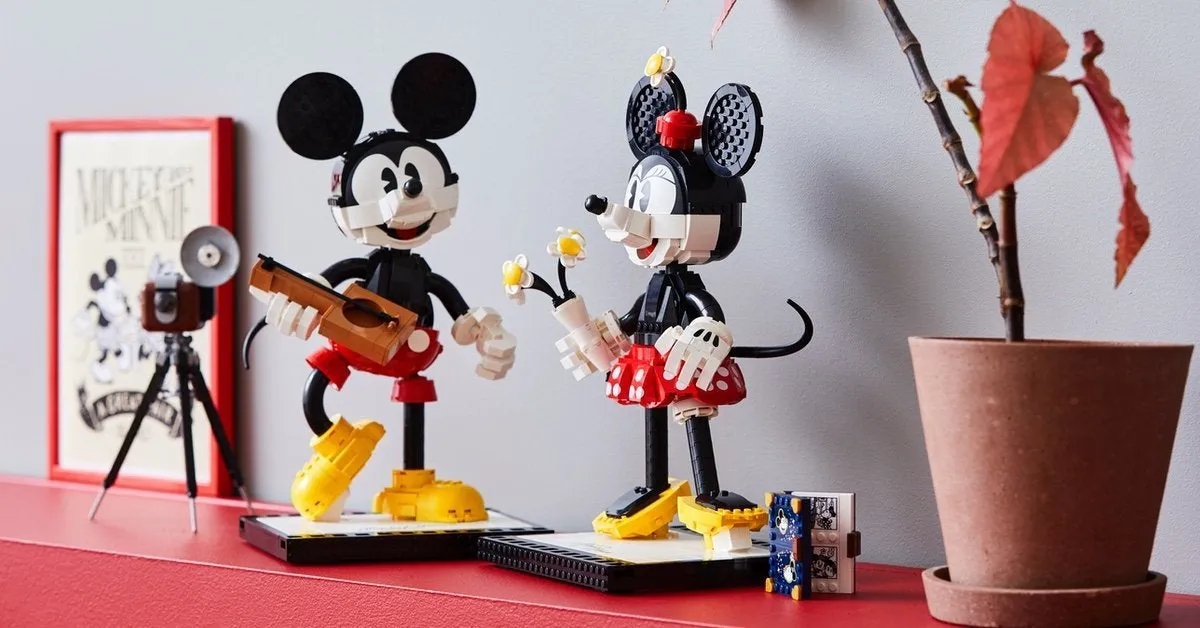 Mickey And Minnie